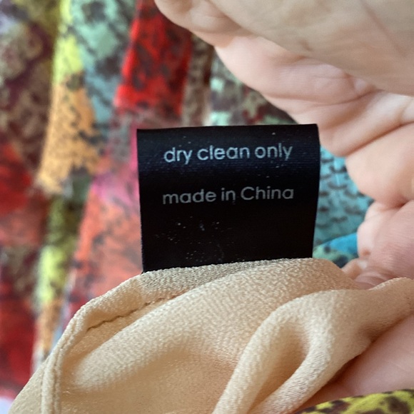 Multicolor V-Neck Mini Dress - Picture 9 of 10